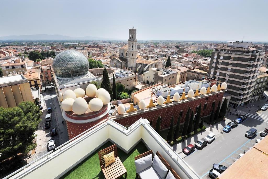 Atico Frente Al Museo Dali Lägenhet Figueres  Exteriör bild